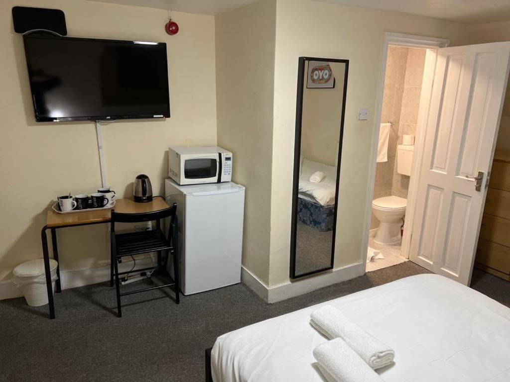 Stratford Hotel ロンドン エクステリア 写真