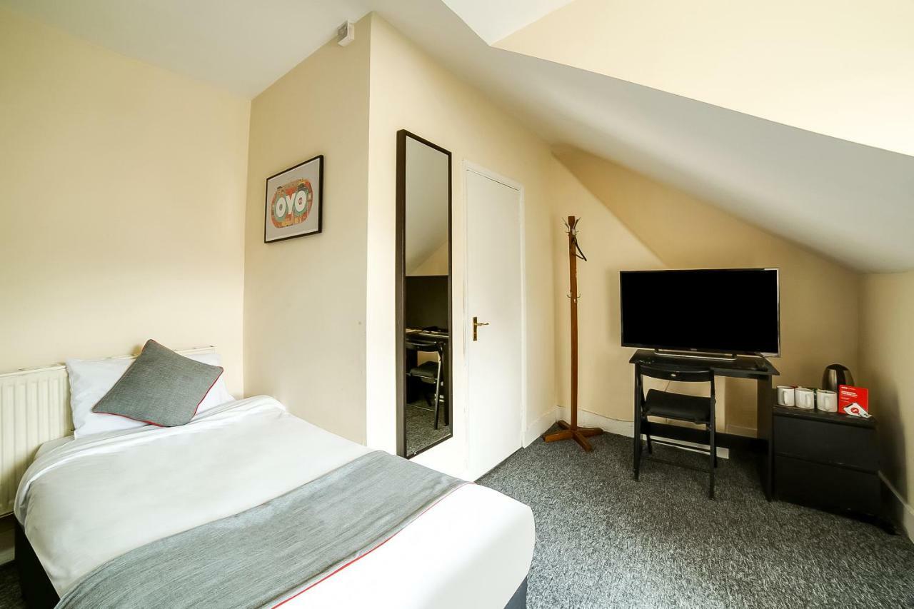 Stratford Hotel ロンドン エクステリア 写真