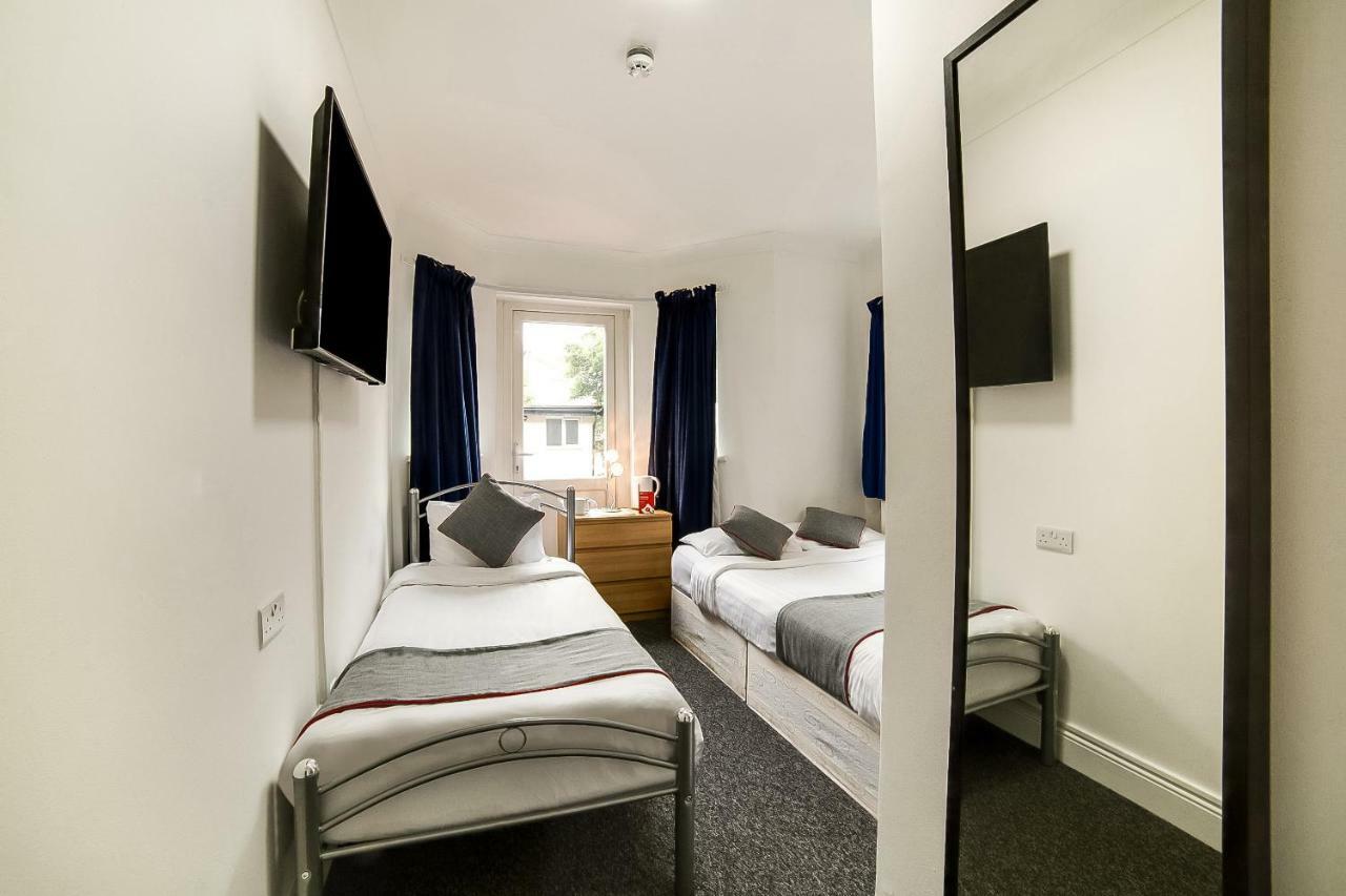Stratford Hotel ロンドン エクステリア 写真