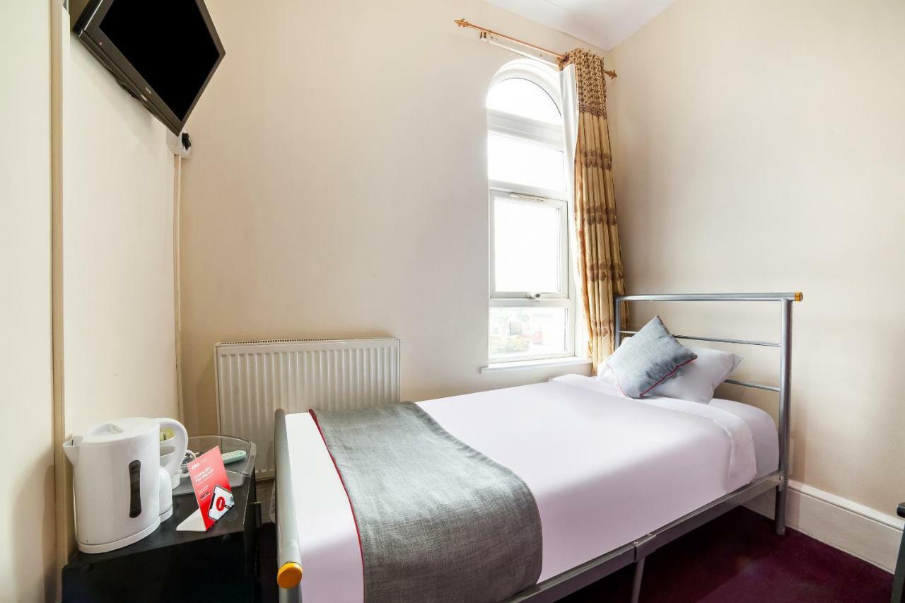 Stratford Hotel ロンドン エクステリア 写真