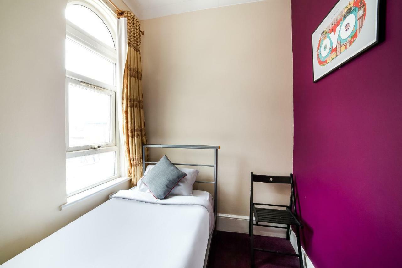 Stratford Hotel ロンドン エクステリア 写真