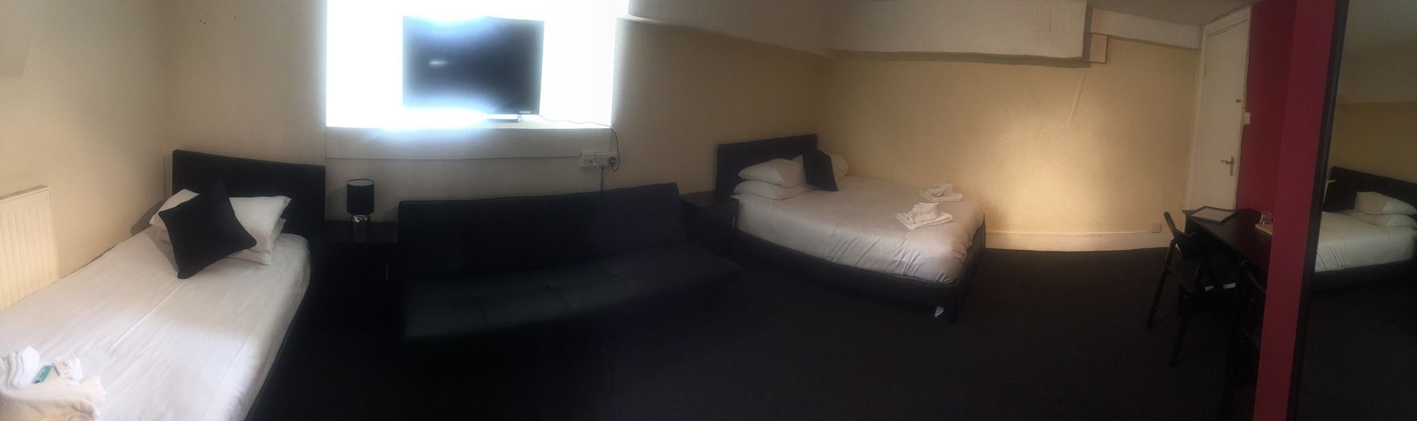 Stratford Hotel ロンドン エクステリア 写真
